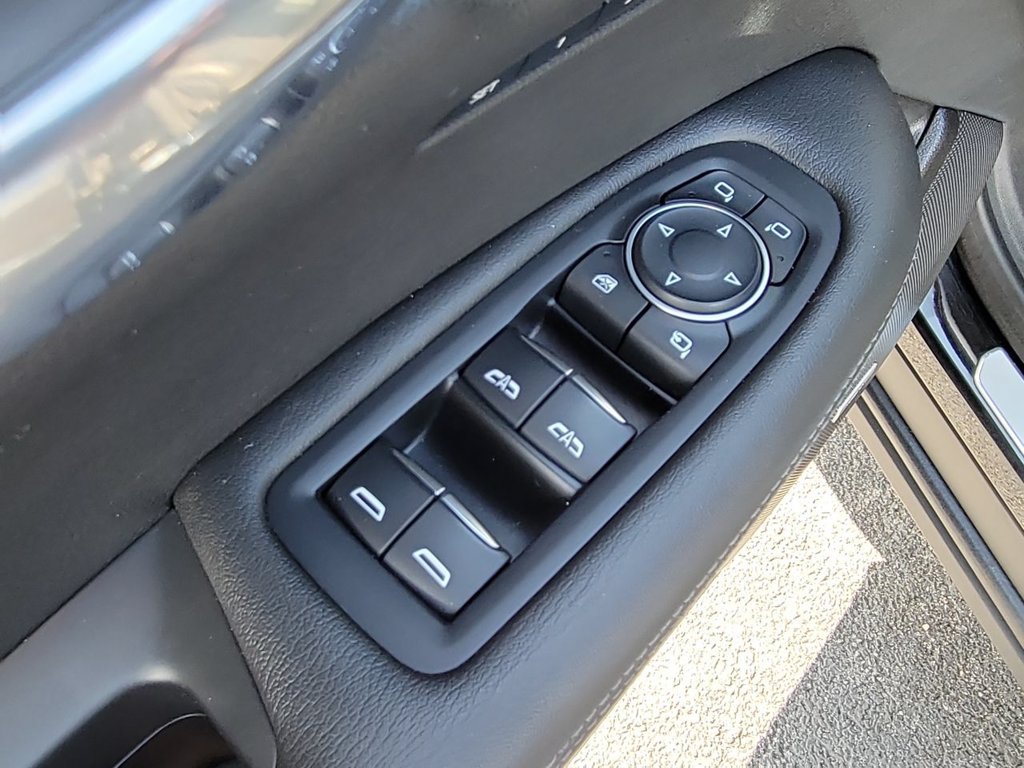 Certified 2021 Cadillac XT6 Premium Luxury FWD image 23