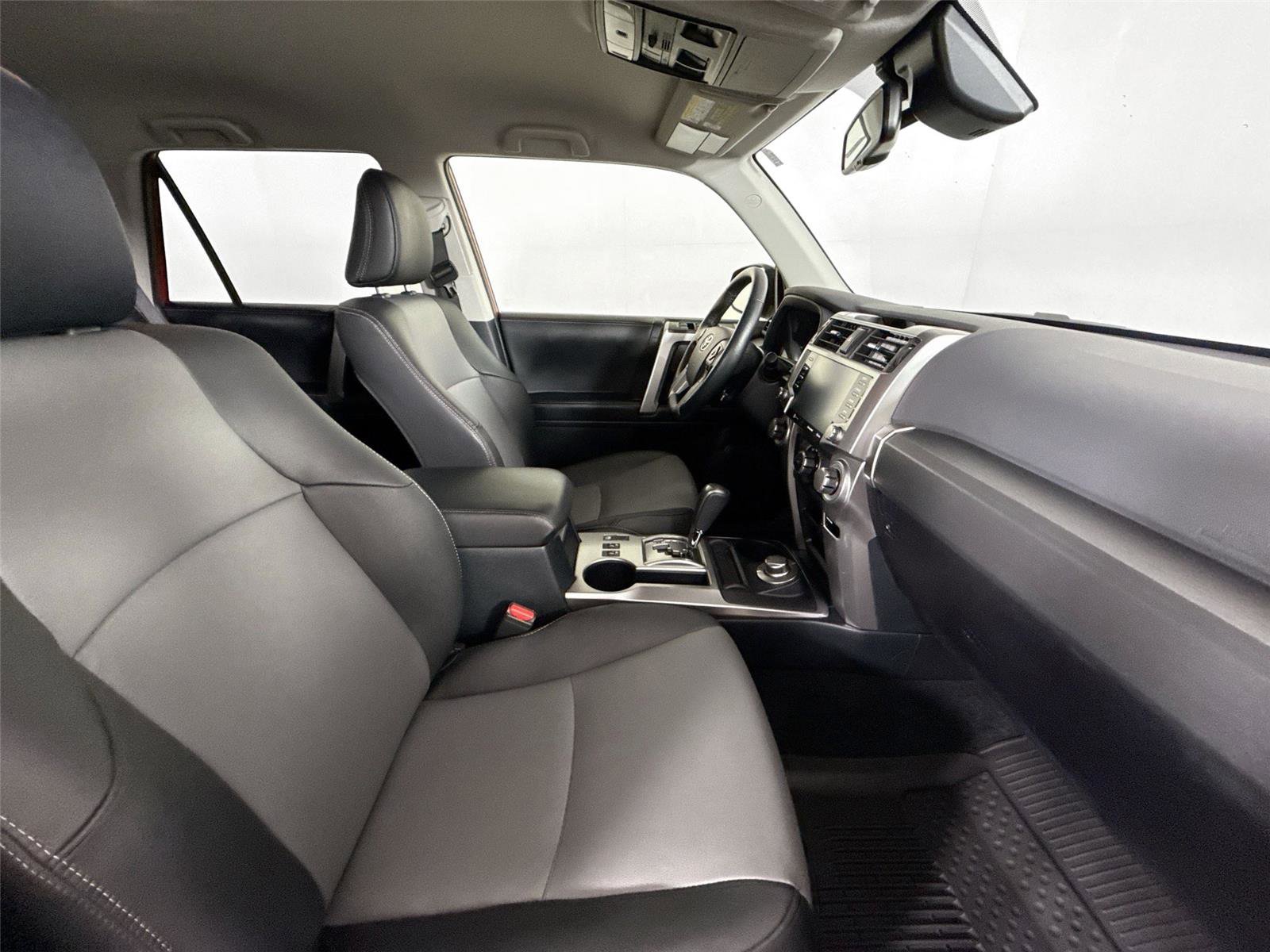 Certified 2024 Toyota 4Runner SR5 Premium image 43