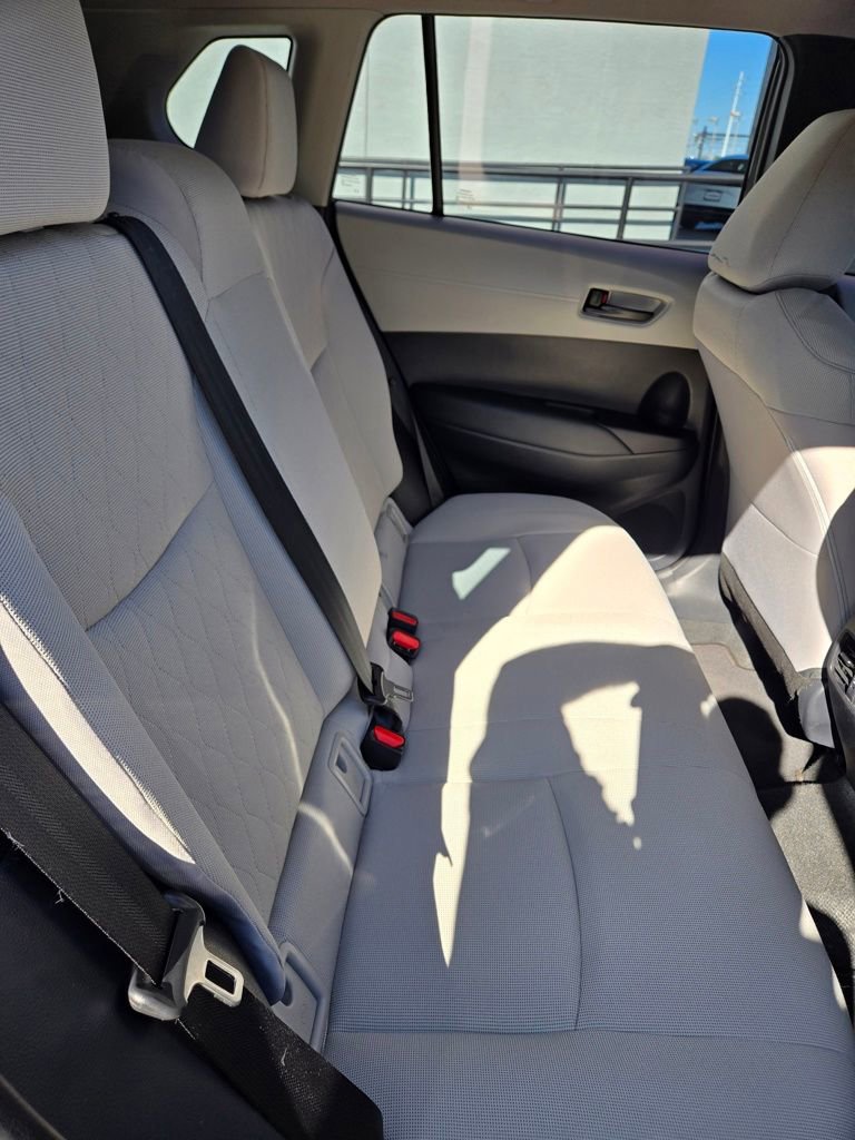 Used 2024 Toyota Corolla Cross L image 37