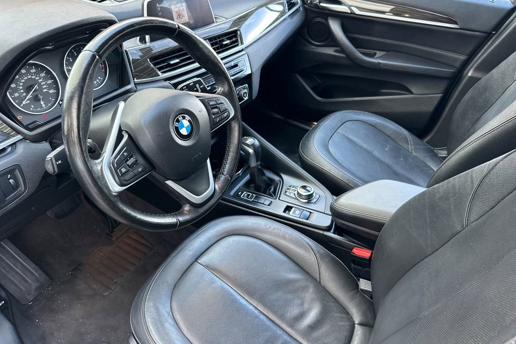 Used 2018 BMW X1 sDrive28i image 9