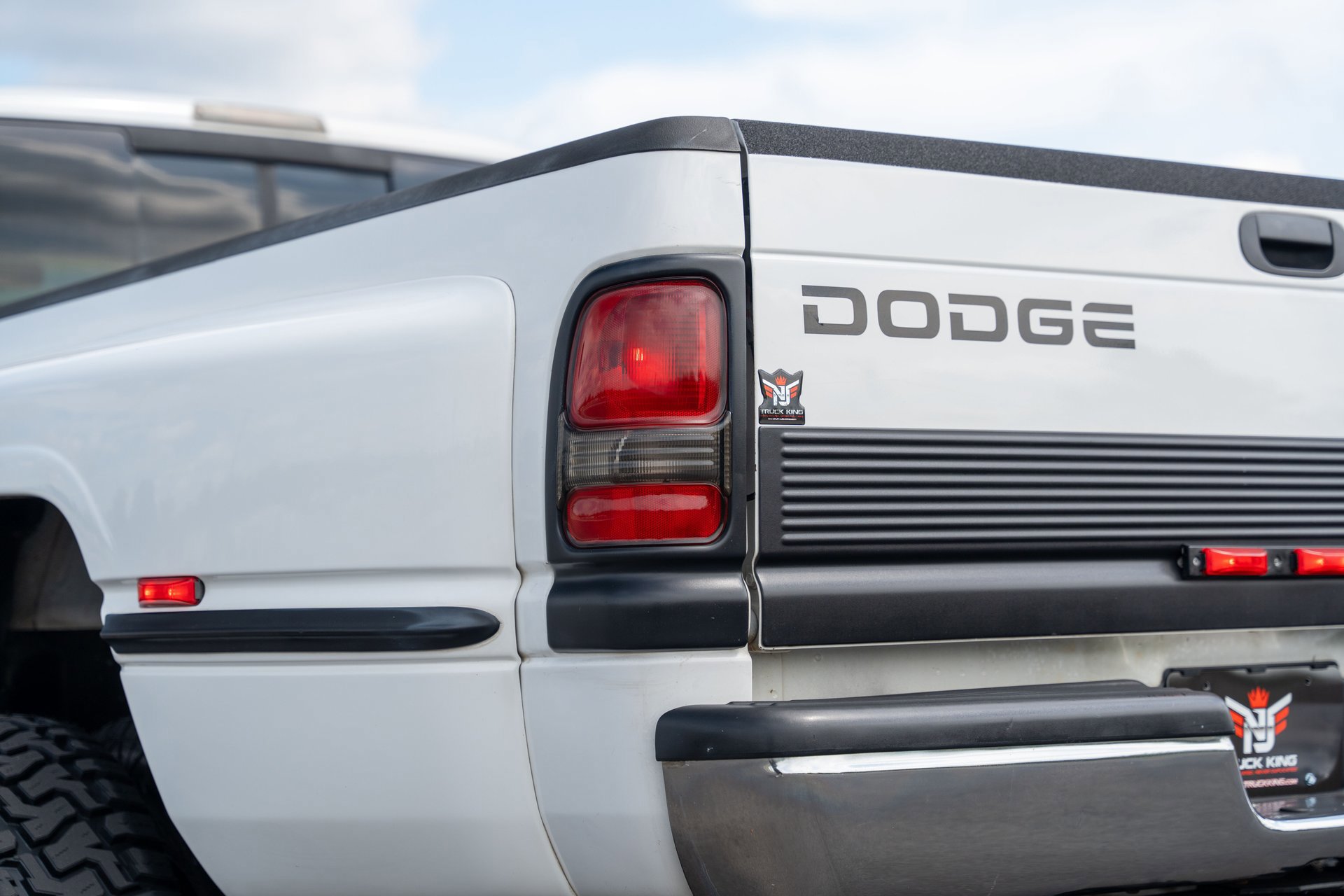 Used 1999 Dodge Ram 3500 Truck 4x4 Quad Cab image 15