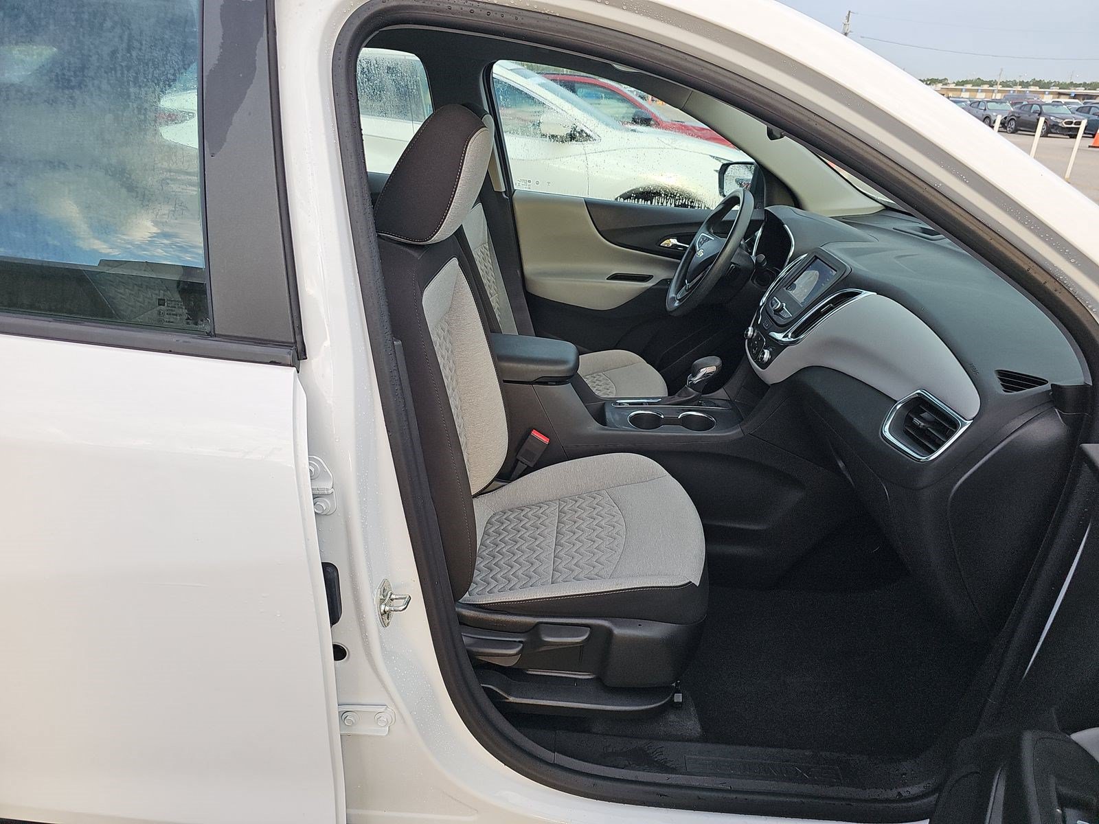 Used 2024 Chevrolet Equinox LS w/ Driver Confidence II Package FWD image 47