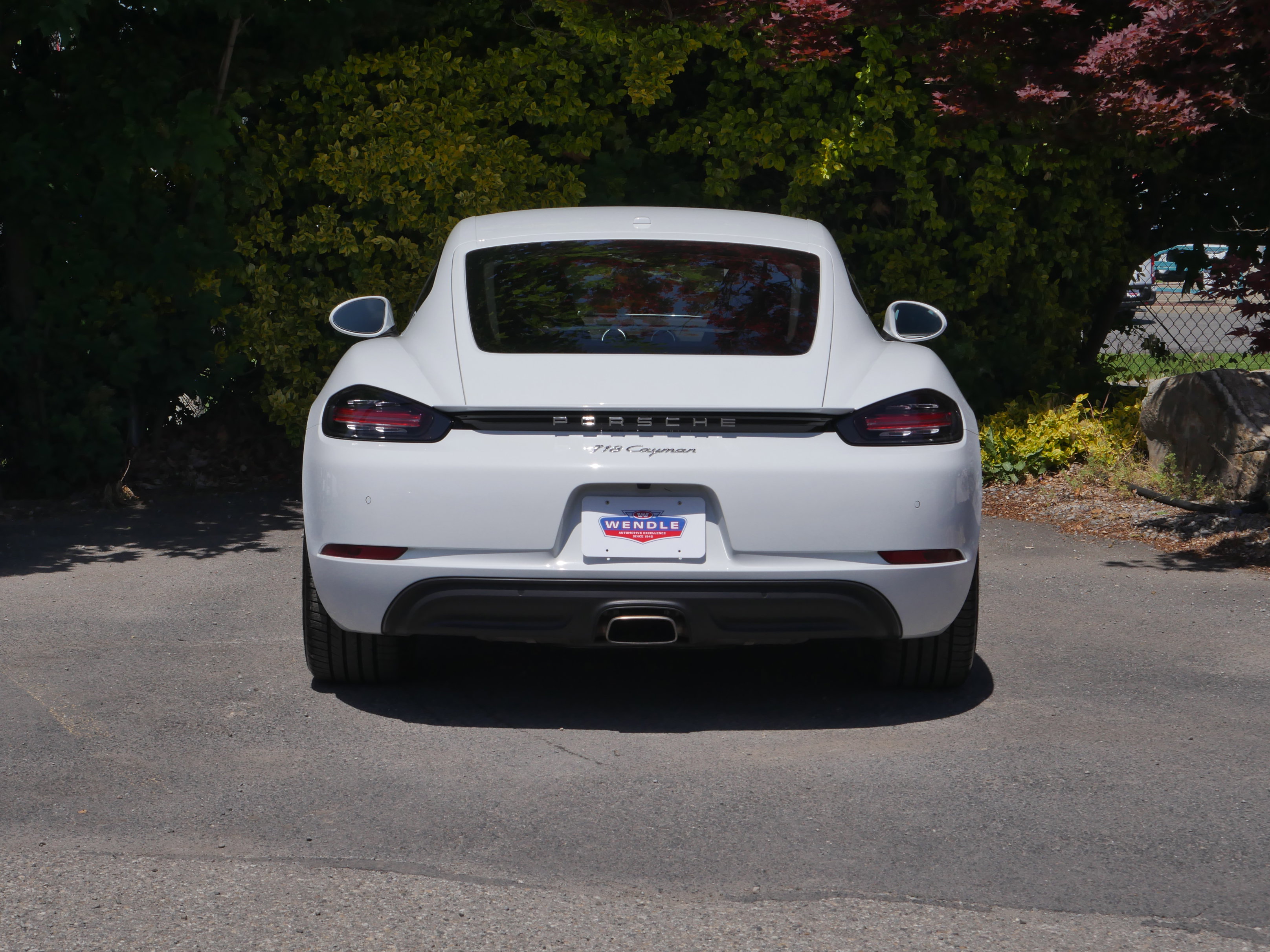 Used 2017 Porsche 718 Cayman RWD image 18