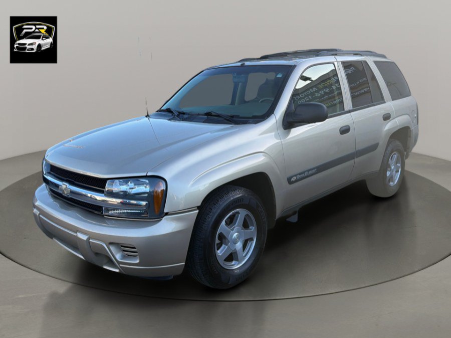 Used 2004 Chevrolet TrailBlazer LS w/ LS Preferred Equipment Group