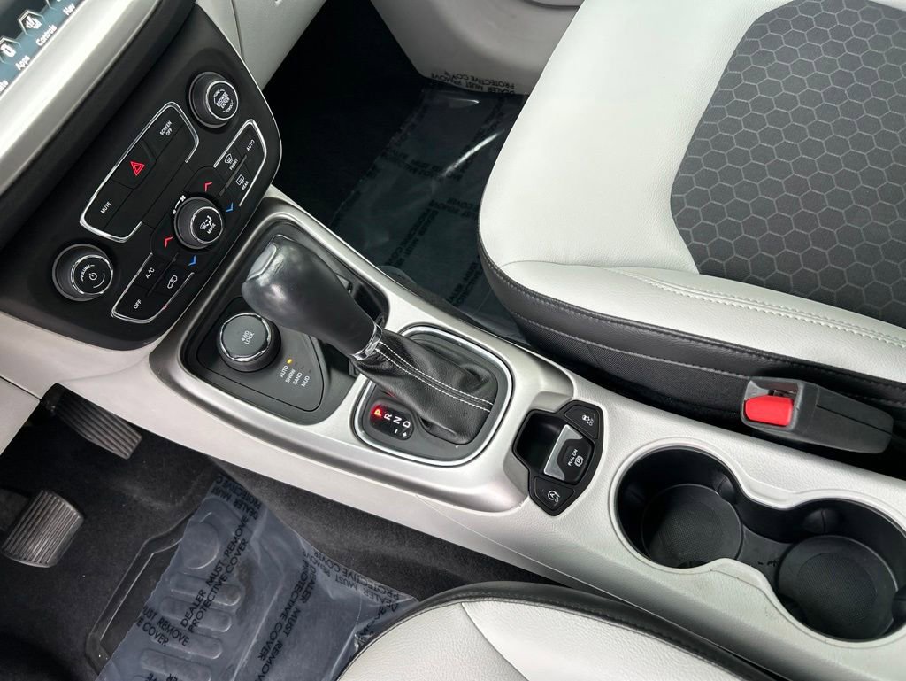 Used 2018 Jeep Compass Latitude w/ Popular Equipment Group AWD/4WD image 17