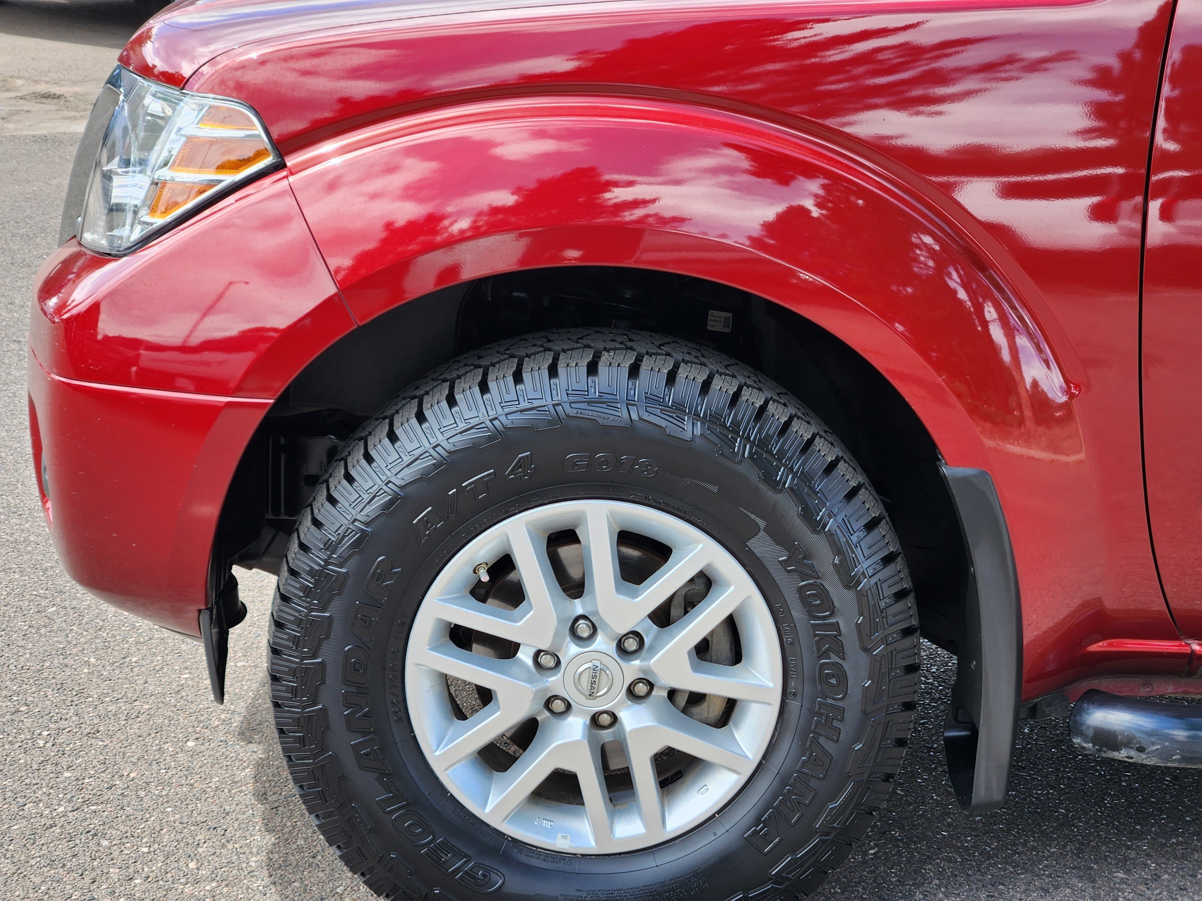 Used 2019 Nissan Frontier SV AWD/4WD image 9