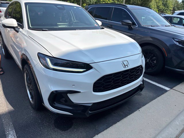 Used 2023 Honda HR-V EX-L image 3