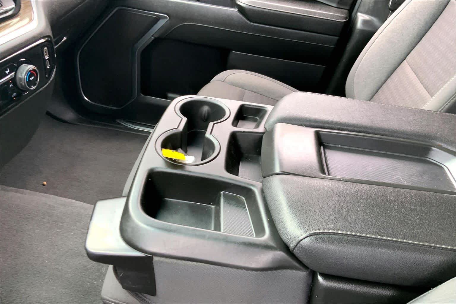Used 2024 Chevrolet Silverado 2500 LT AWD/4WD image 17