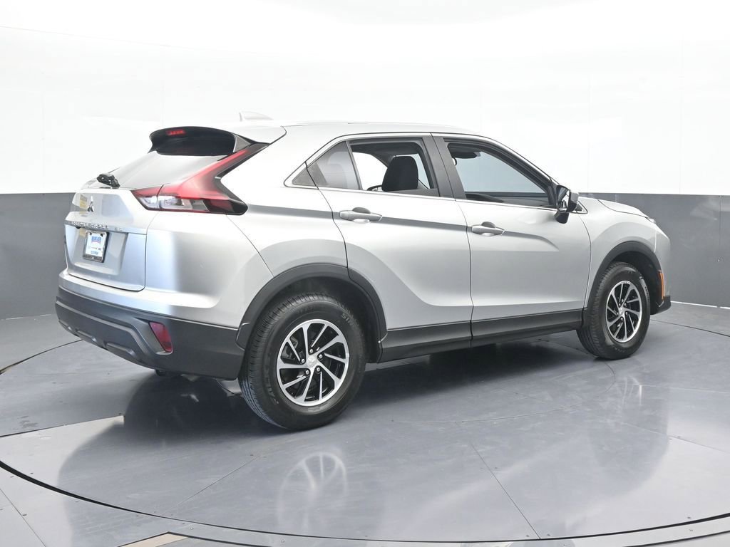 Used 2023 Mitsubishi Eclipse Cross ES image 6