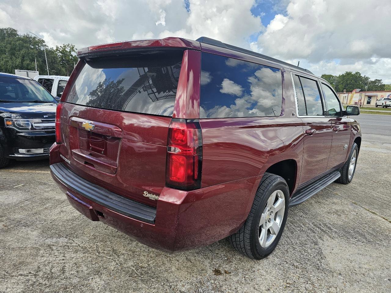Used 2016 Chevrolet Suburban LT w/ Texas Edition Package RWD image 9
