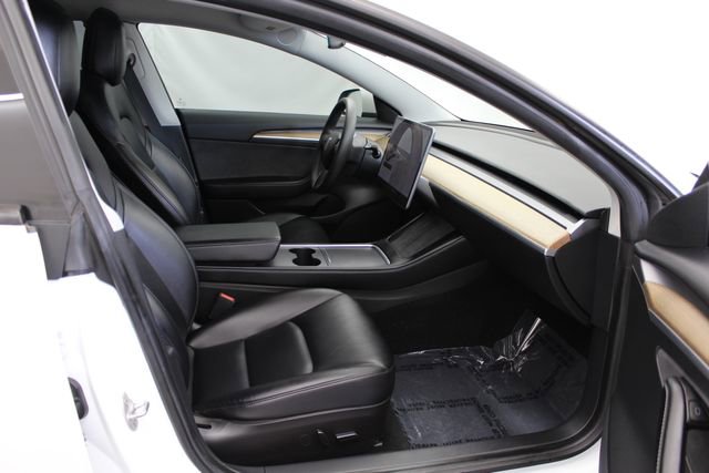 Used 2021 Tesla Model 3 Performance image 29