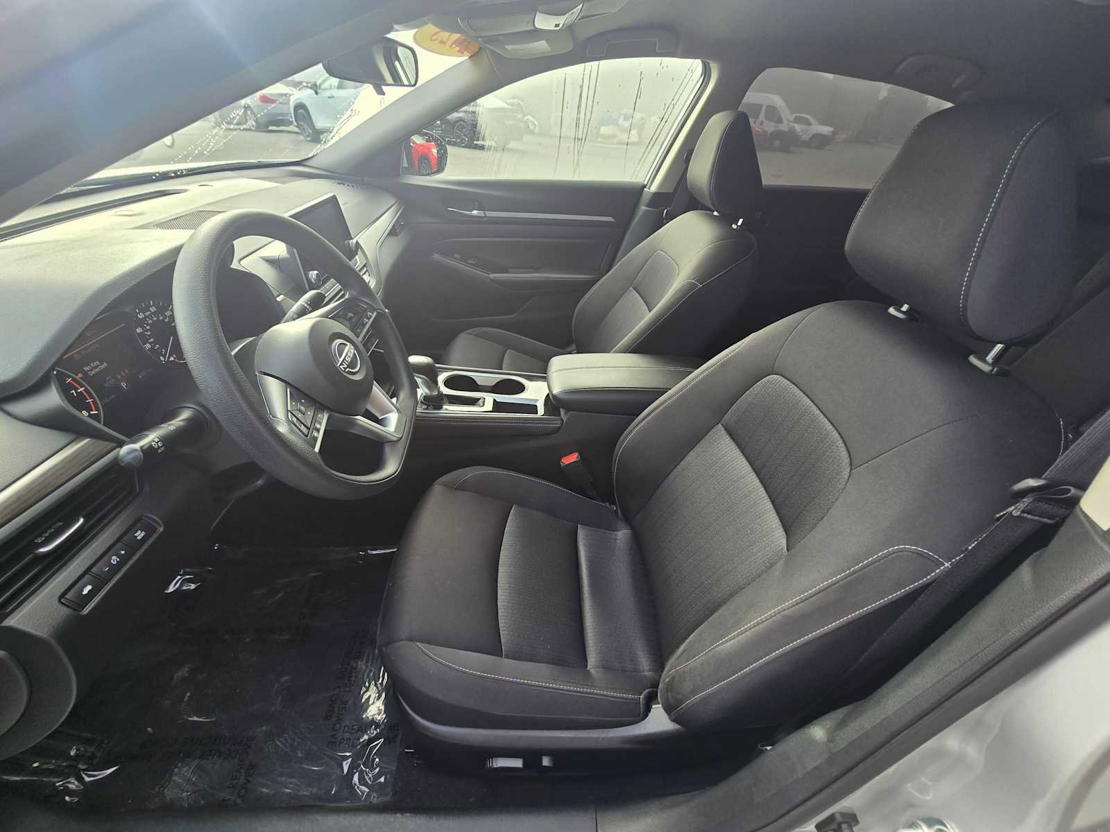 Used 2023 Nissan Altima 2.5 SV image 23