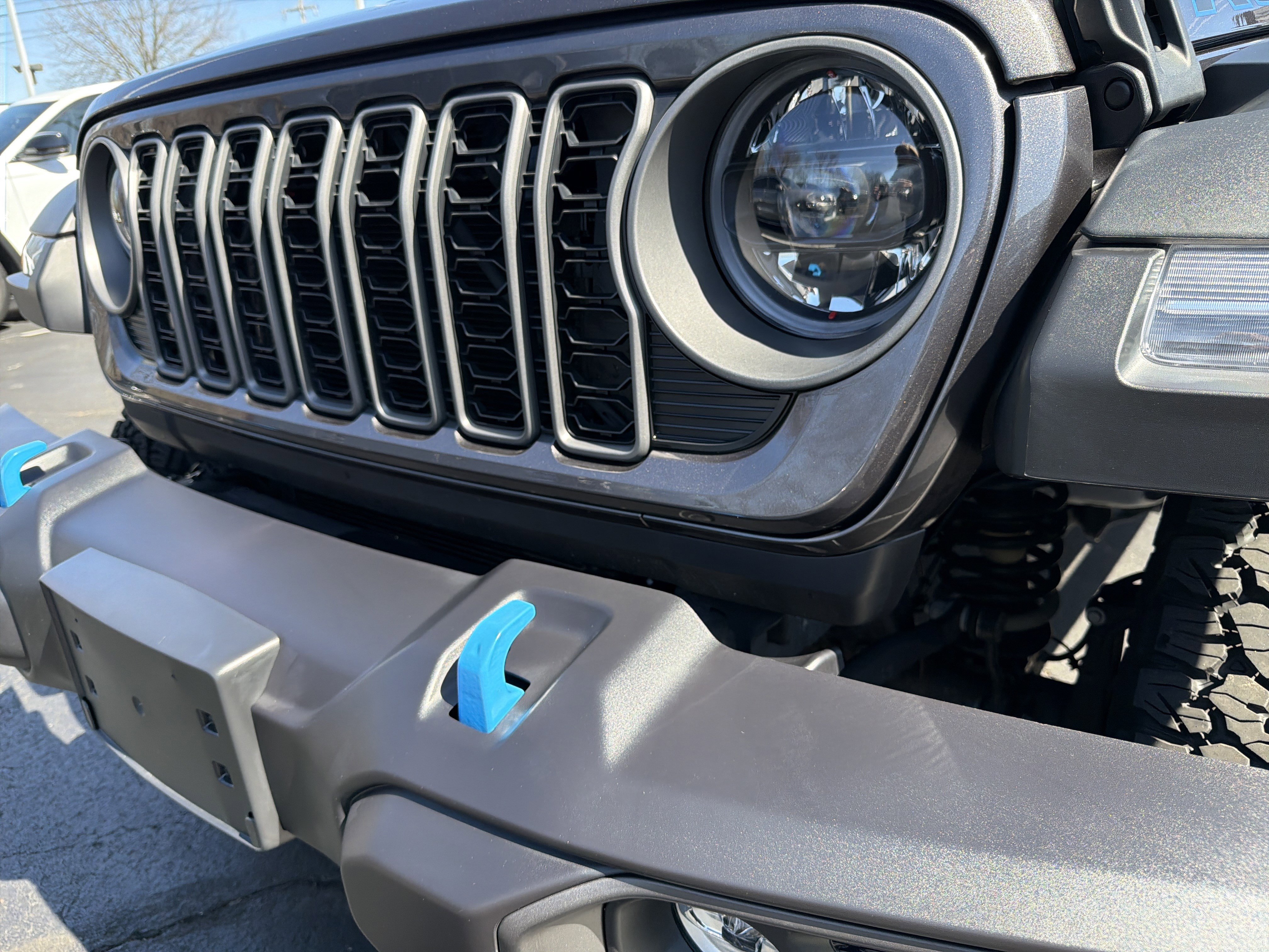 Certified 2025 Jeep Wrangler Unlimited Rubicon 4xe w/ Safety Group image 4