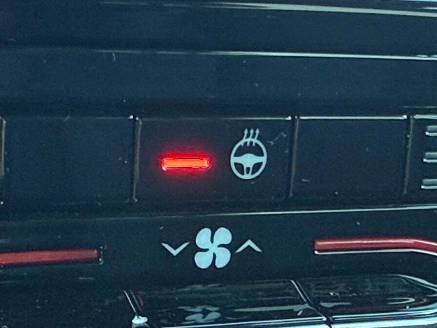 New 2025 Jeep Grand Cherokee L Limited w/ Black Appearance Package image 30