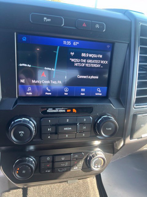 Used 2019 Ford F150 XLT w/ Equipment Group 302A Luxury AWD/4WD image 18