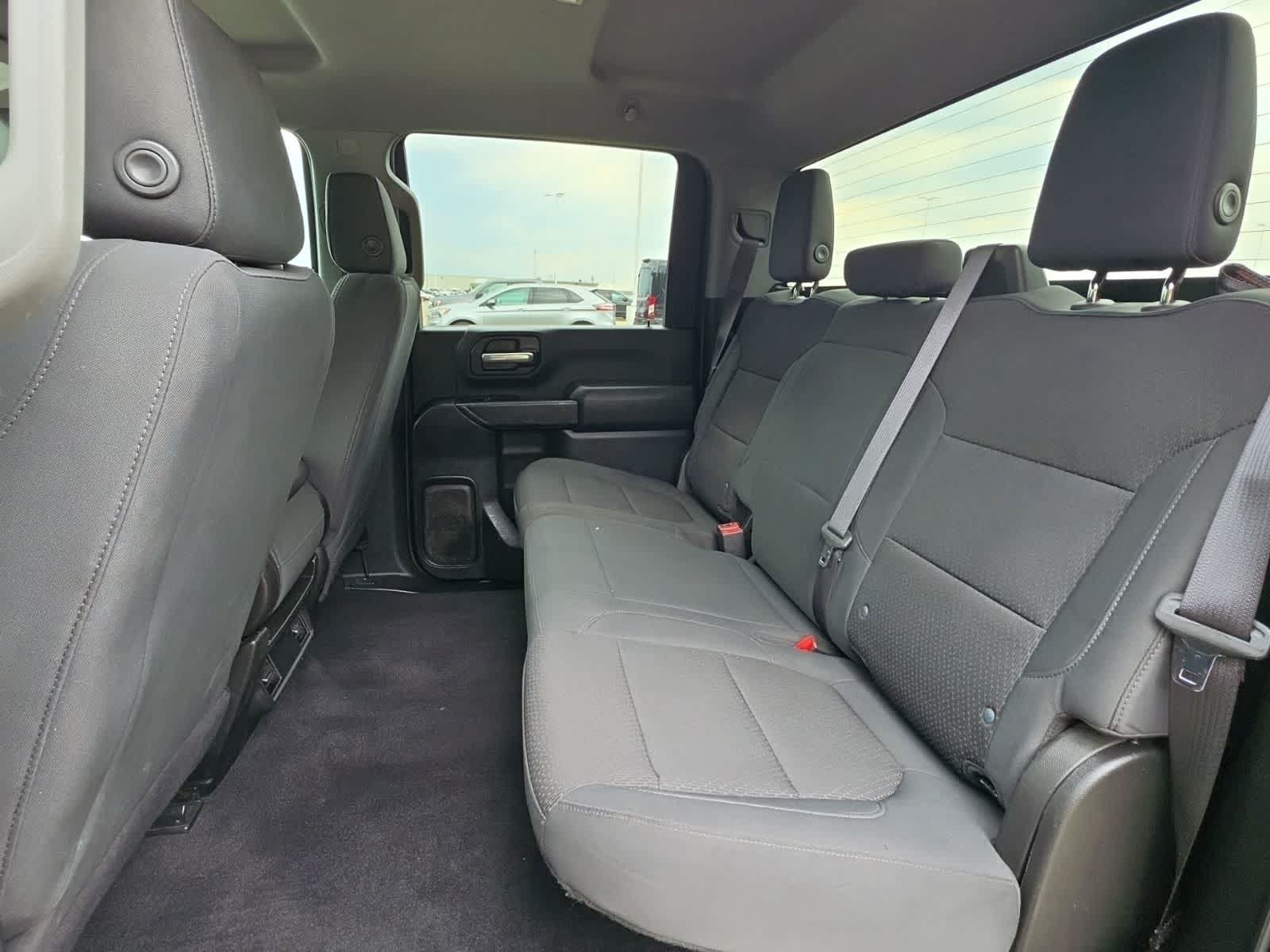 Used 2020 Chevrolet Silverado 2500 Custom w/ Custom Value Package AWD/4WD image 27