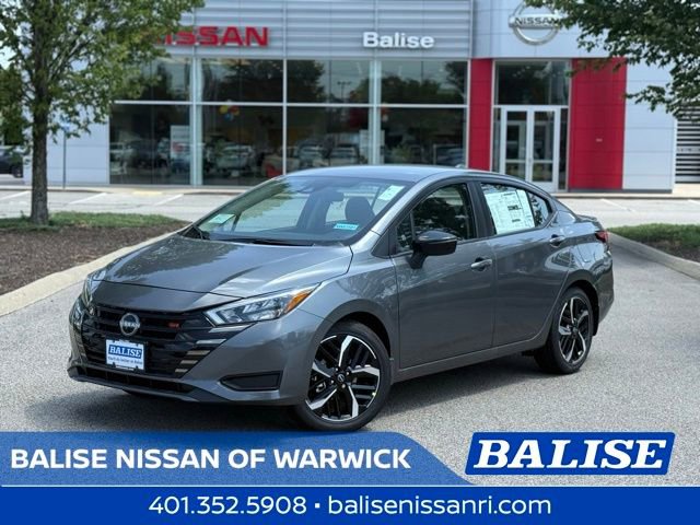 New 2025 Nissan Versa SR w/ Trunk Package
