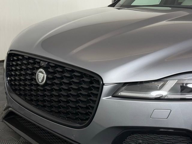 Certified 2026 Jaguar F-PACE R-Dynamic S AWD/4WD image 10