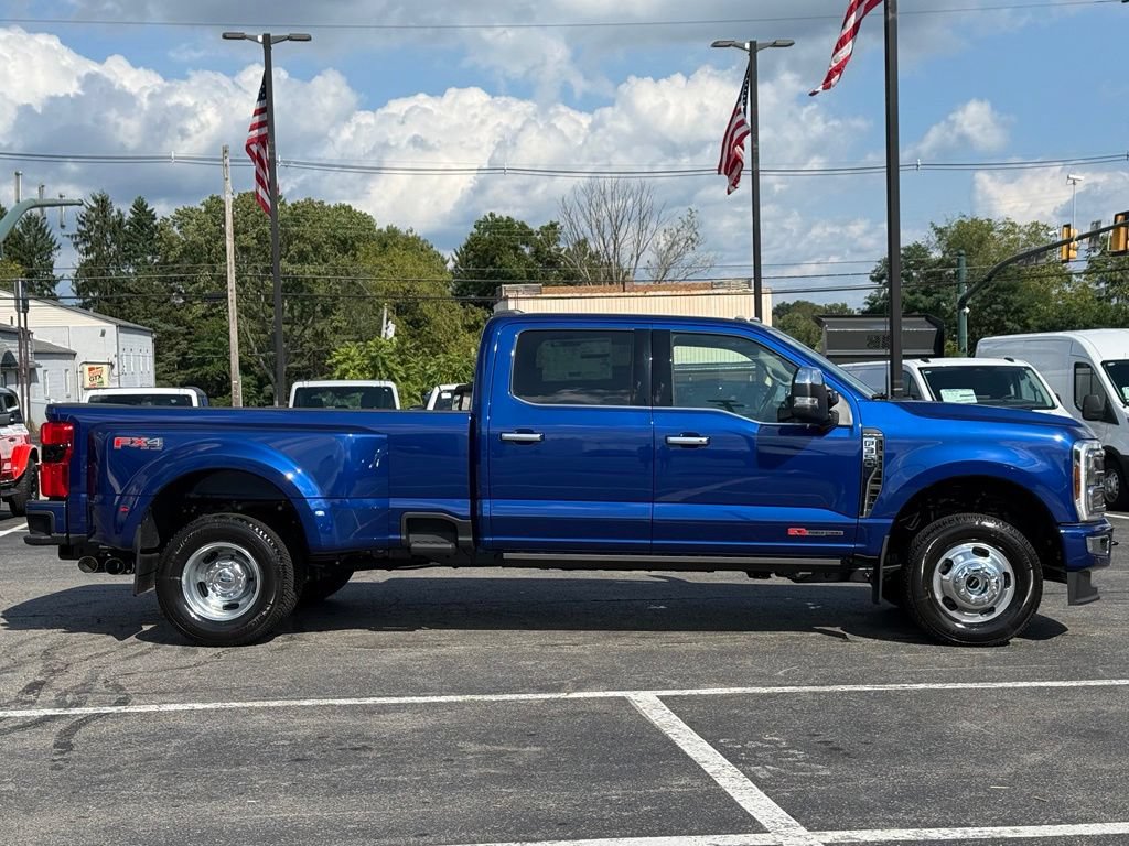 New 2026 Ford F350 Platinum w/ Platinum Plus Package AWD/4WD image 4
