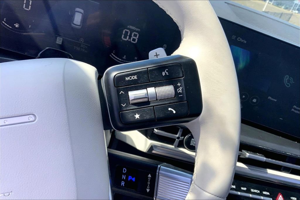 Used 2024 Hyundai Santa Fe SEL image 13