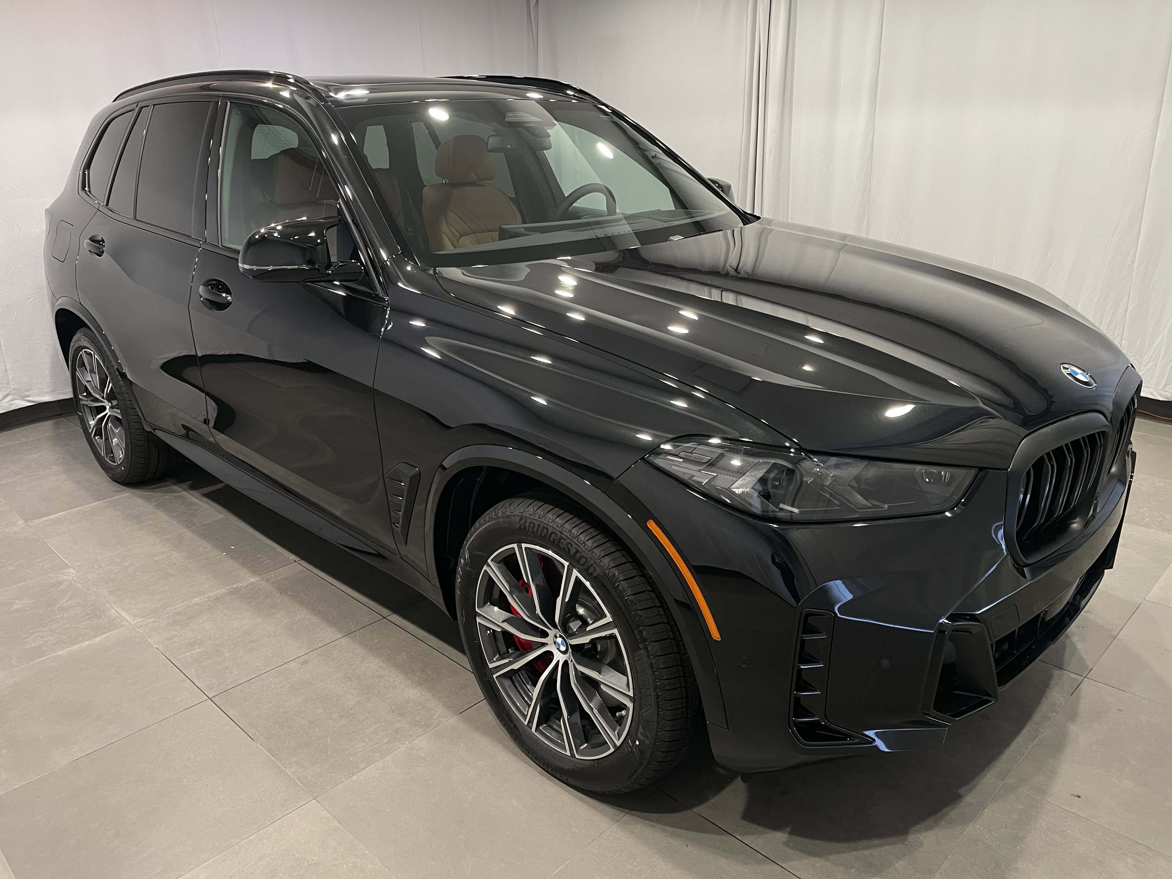 New 2026 BMW X5 M60i w/ Executive Package AWD/4WD image 3