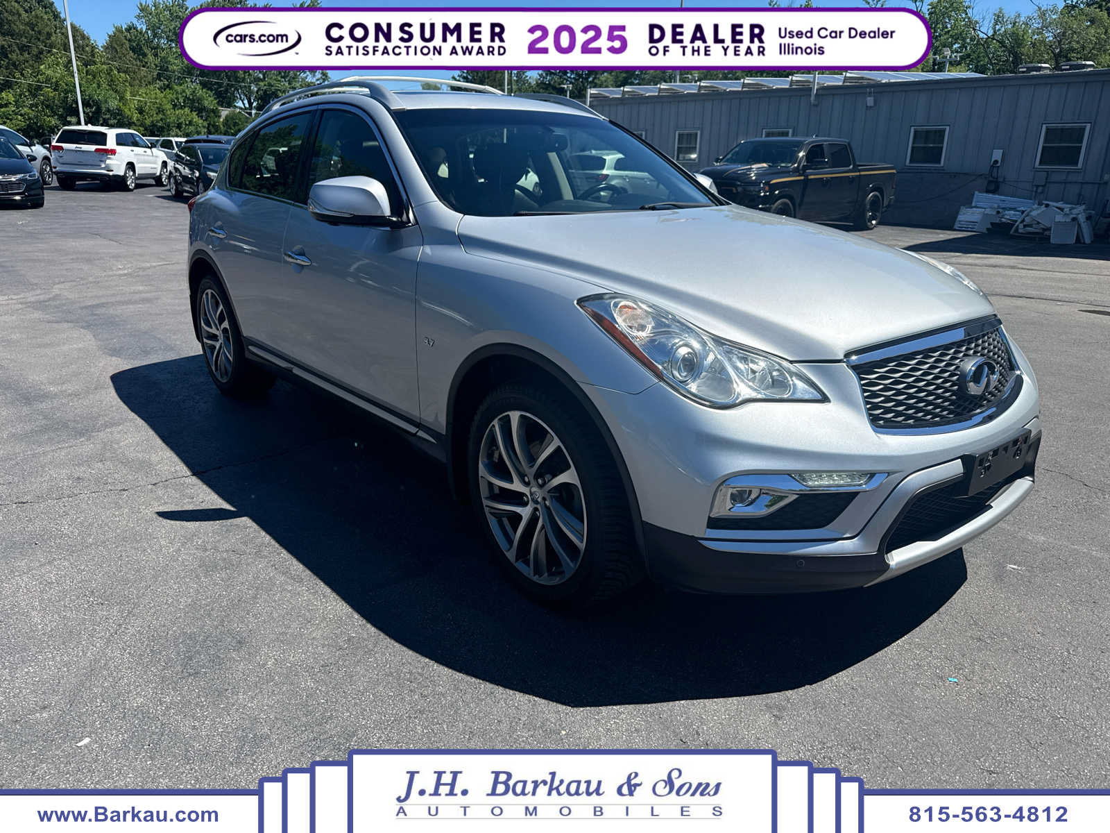 Used 2017 INFINITI QX50 AWD w/ Deluxe Touring Package image 1