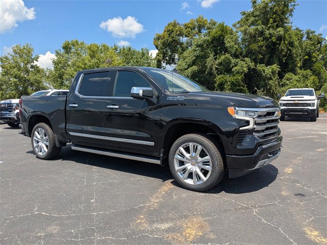 New 2025 Chevrolet Silverado 1500 High Country image 2