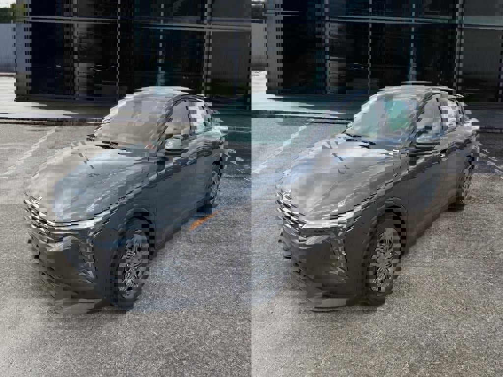 New 2026 Kia K4 LX image 3