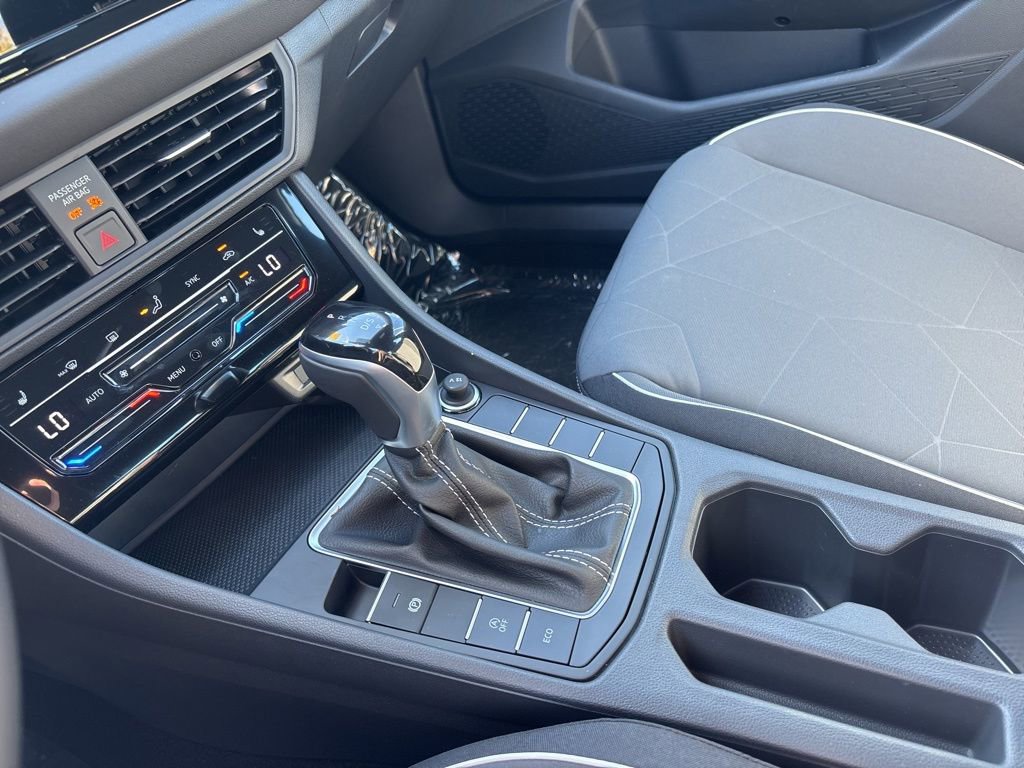 New 2025 Volkswagen Jetta Sport image 18