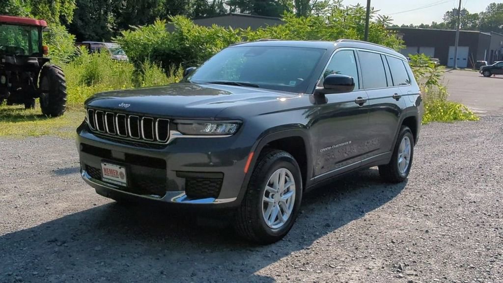 New 2025 Jeep Grand Cherokee L Laredo w/ Luxury Tech Group I image 5