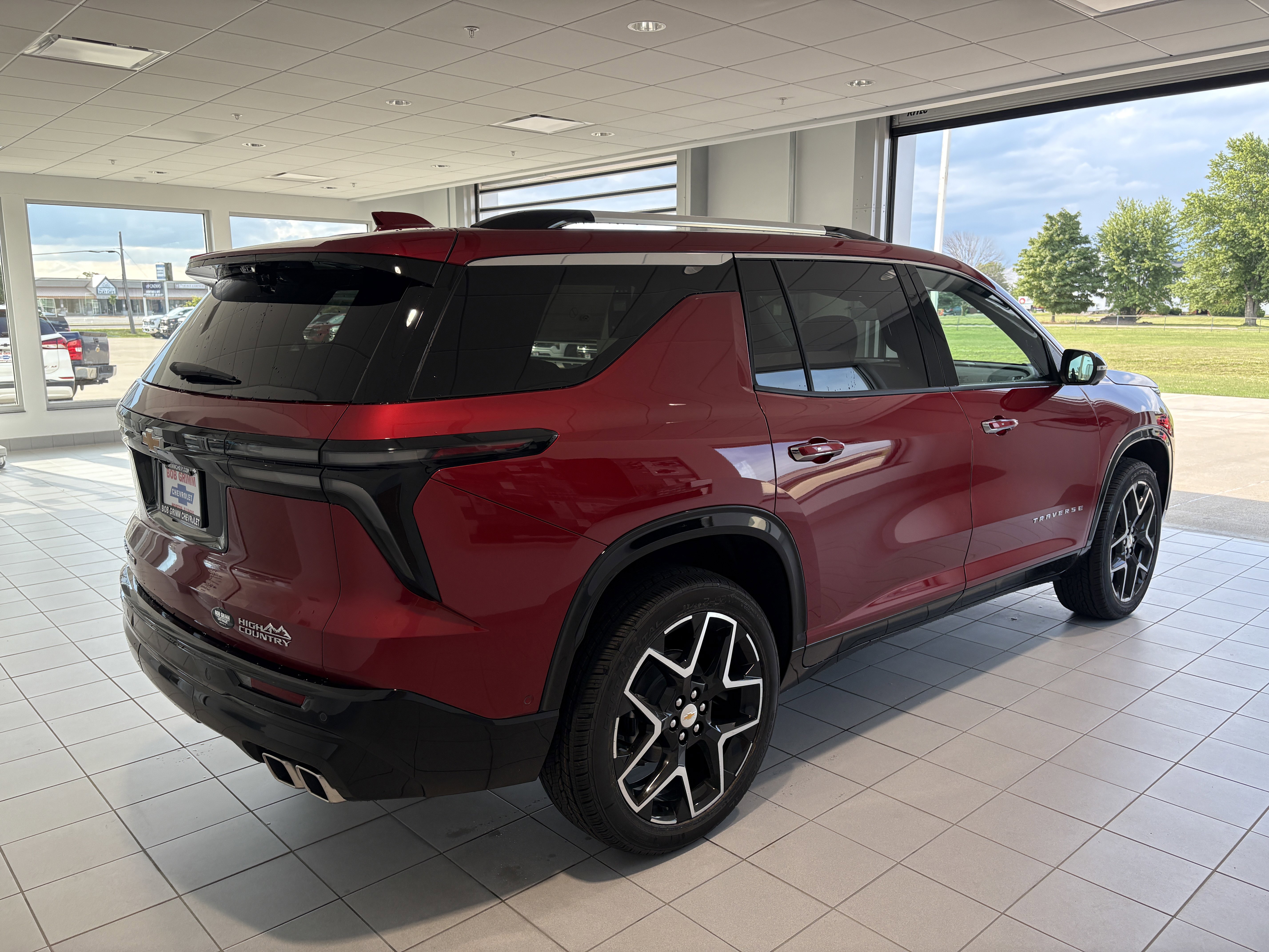 New 2026 Chevrolet Traverse High Country w/ LPO, Floor Liner Package image 6