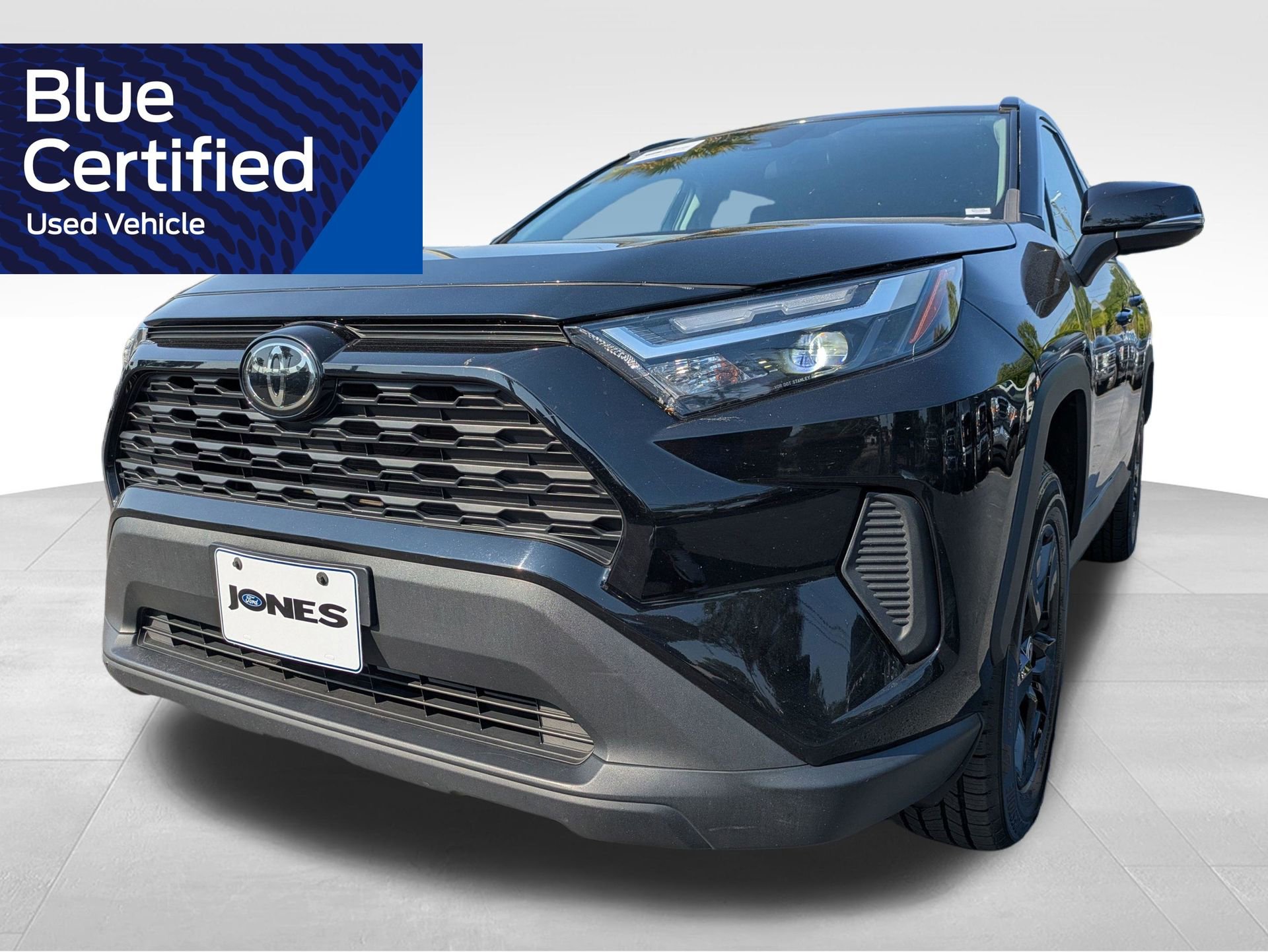 Used 2023 Toyota RAV4 XLE FWD image 10