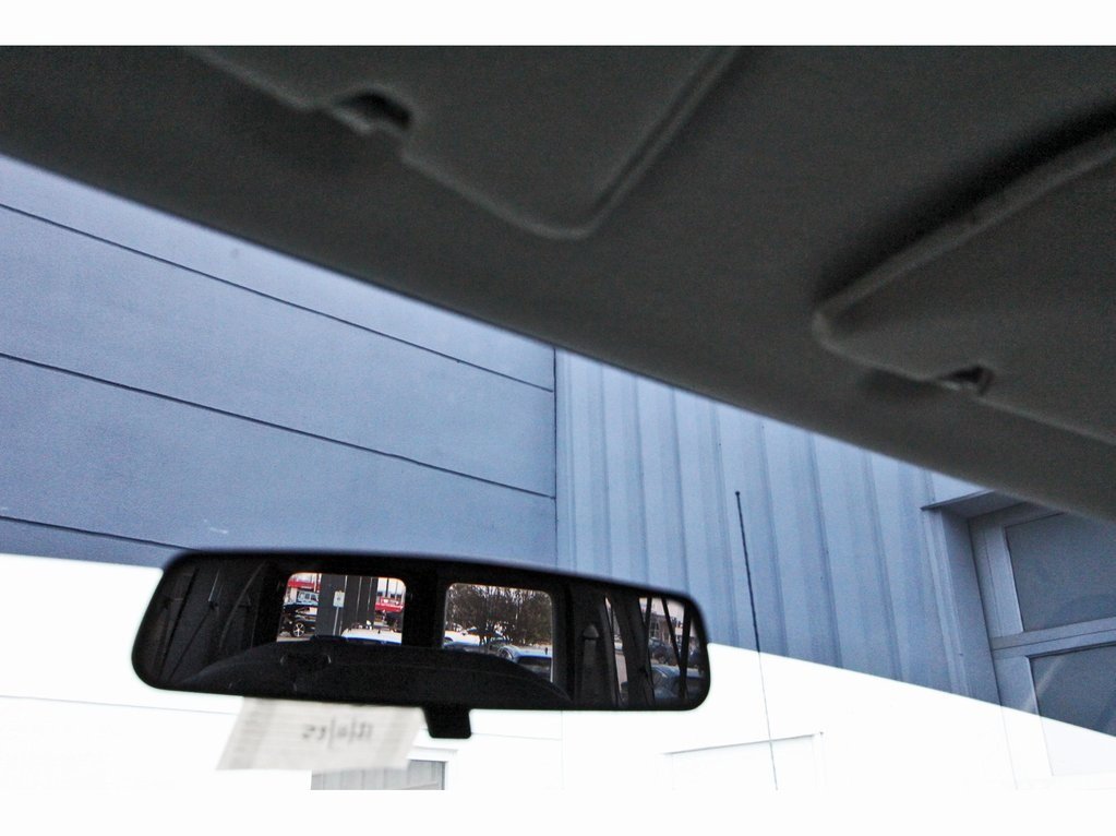 Used 2013 Ford E-350 and Econoline 350 XLT image 22