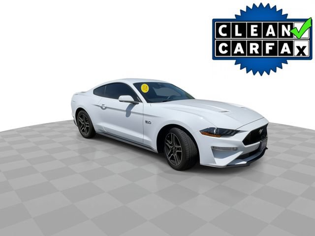 Used 2022 Ford Mustang GT RWD image 2