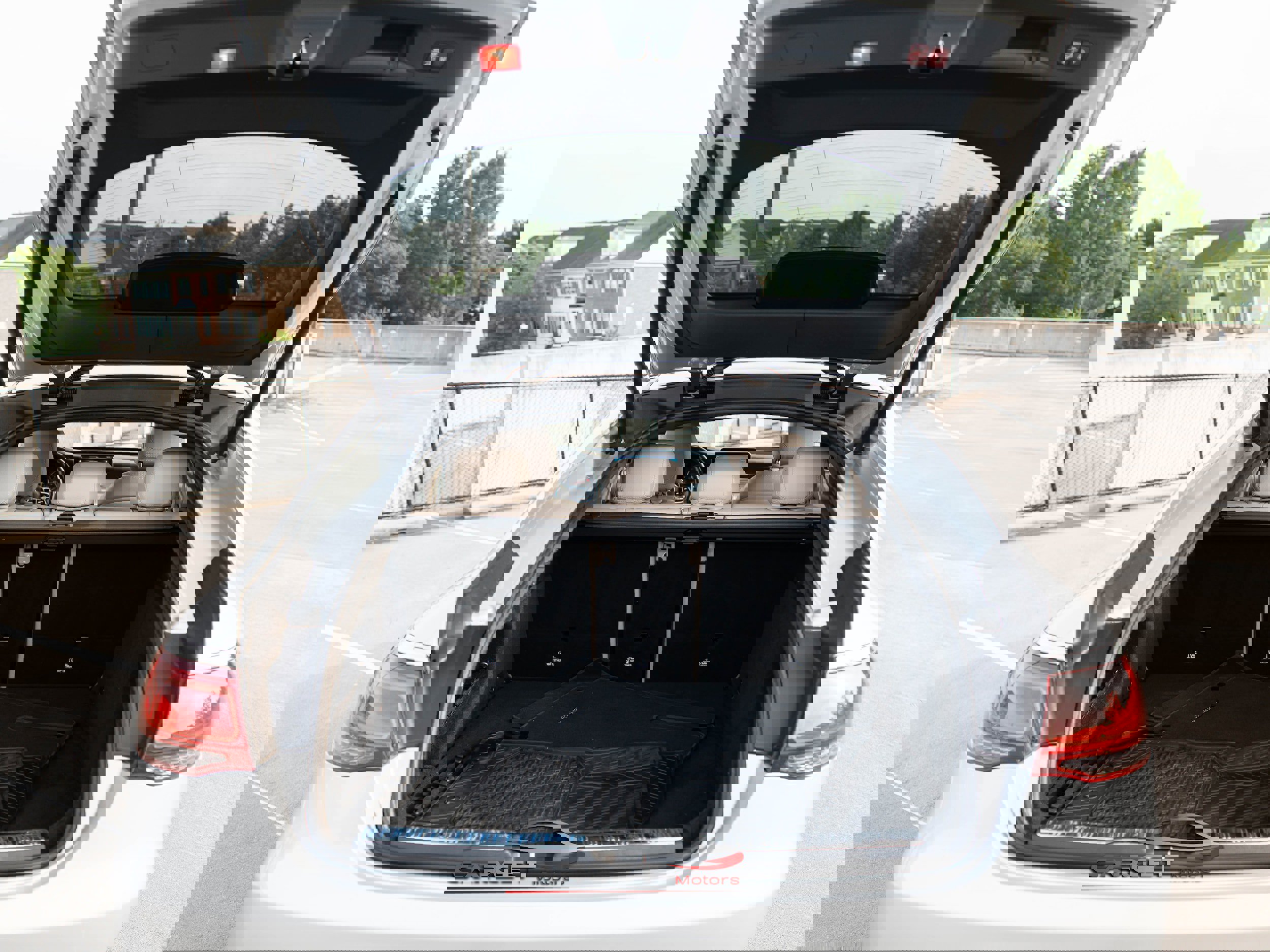 Used 2020 Mercedes-Benz GLC 300 4MATIC Coupe w/ Parking Assistance Package image 46