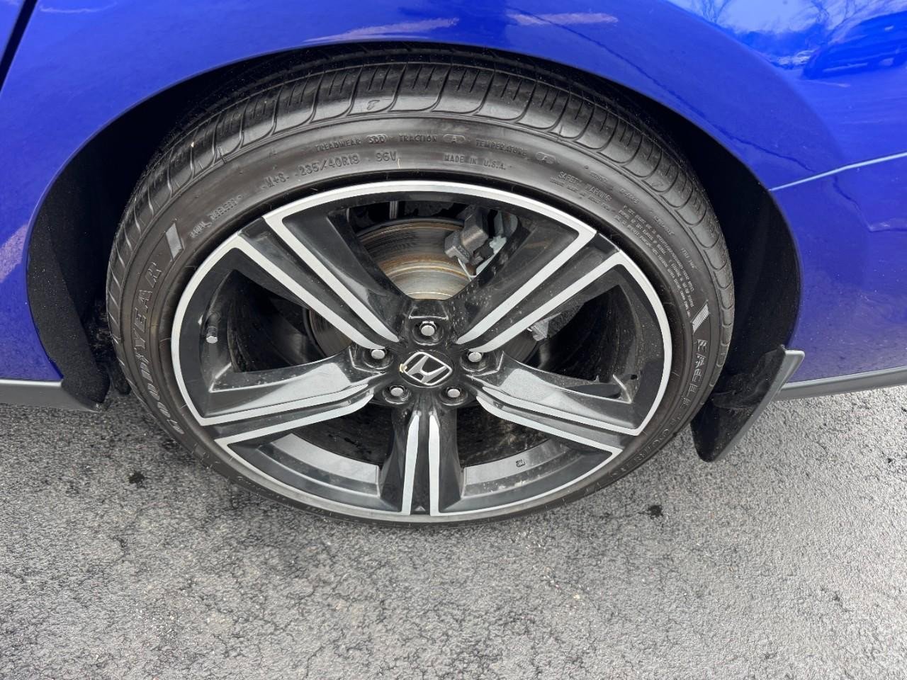 Used 2023 Honda Accord Sport image 8