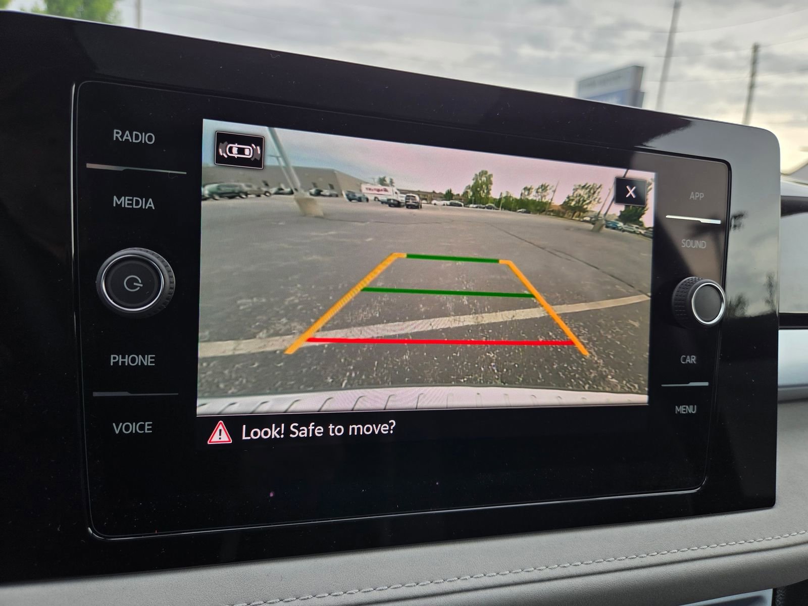 New 2026 Volkswagen Taos SE AWD/4WD image 29