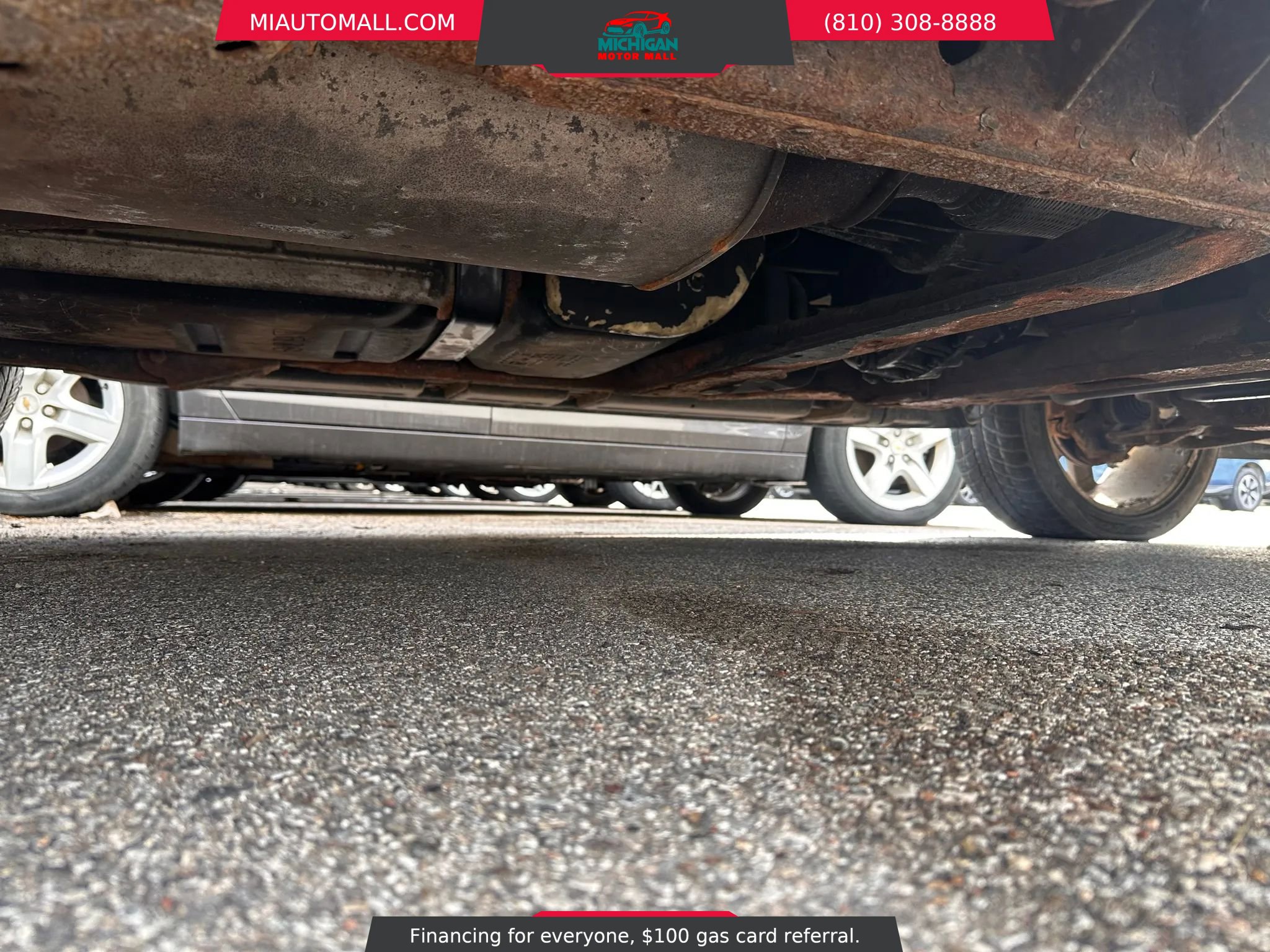 Used 2010 Cadillac Escalade Luxury image 23