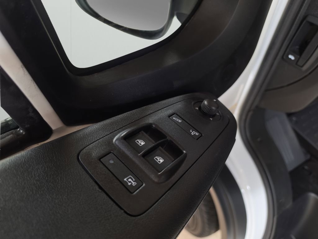 New 2026 RAM ProMaster 3500 w/ Convenience Group image 15