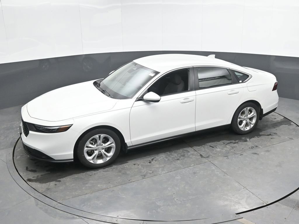 Used 2024 Honda Accord LX image 36
