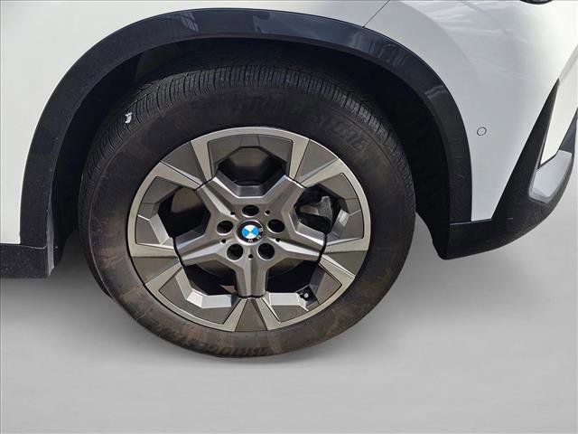 Used 2024 BMW X1 xDrive28i w/ Convenience Package image 9