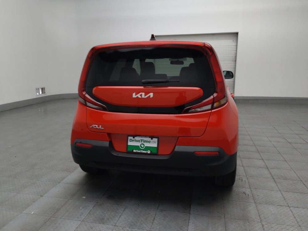 Used 2022 Kia Soul LX FWD image 7
