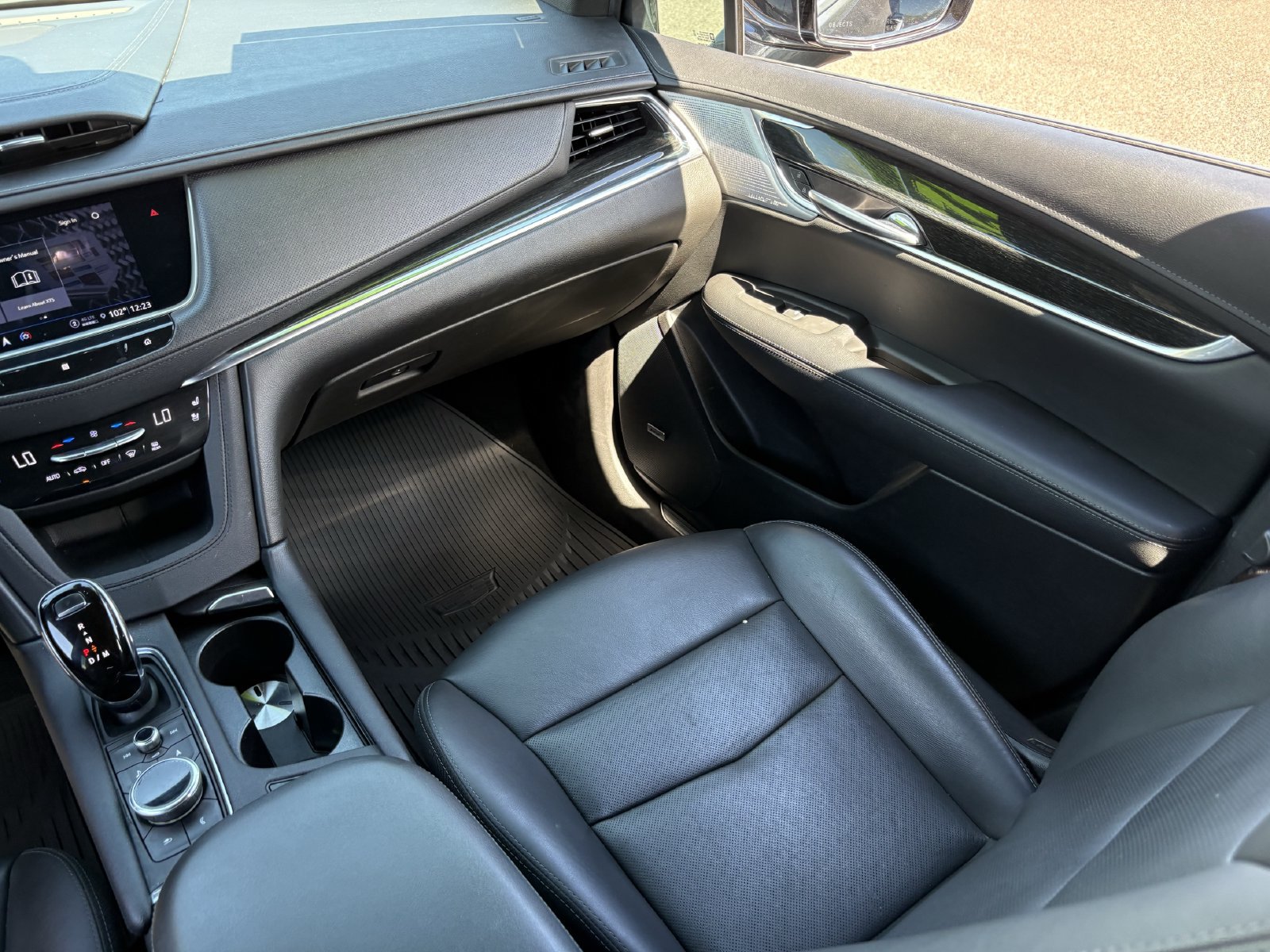 Used 2021 Cadillac XT5 Premium Luxury FWD image 17