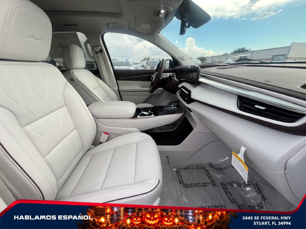 New 2026 Buick Enclave Avenir w/ Super Cruise Package AWD/4WD image 22