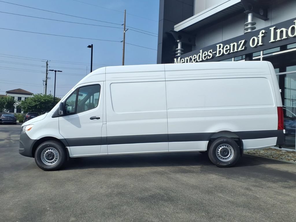 New 2026 Mercedes-Benz Sprinter 2500 image 3