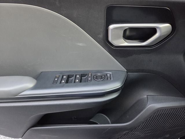 Used 2025 Kia K4 FWD image 26