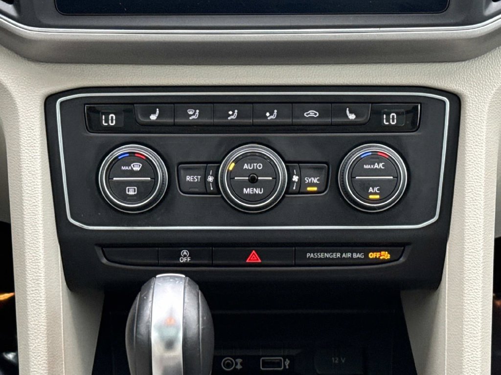 Used 2019 Volkswagen Atlas SE w/ Panoramic Sunroof Package AWD/4WD image 16