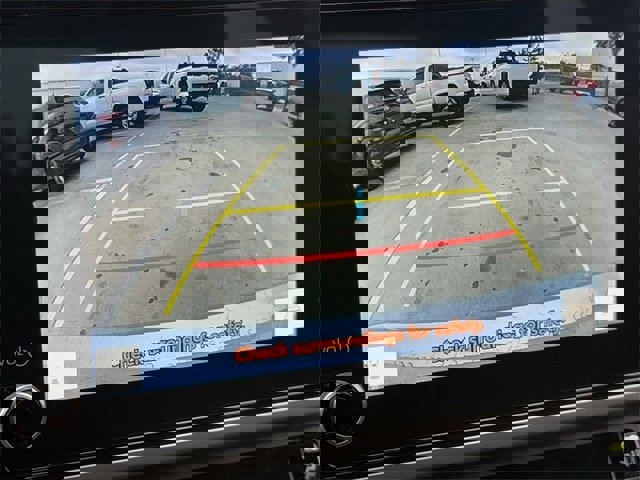 Used 2025 Toyota Camry LE image 18