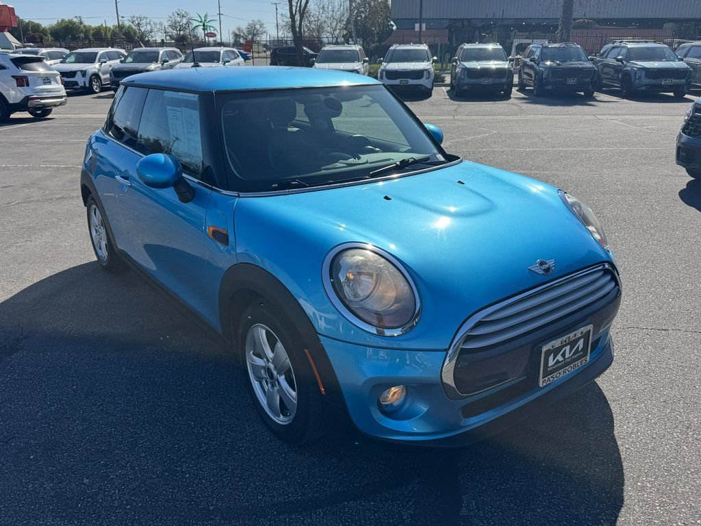 Used 2015 MINI Cooper 2-Door Hardtop image 7
