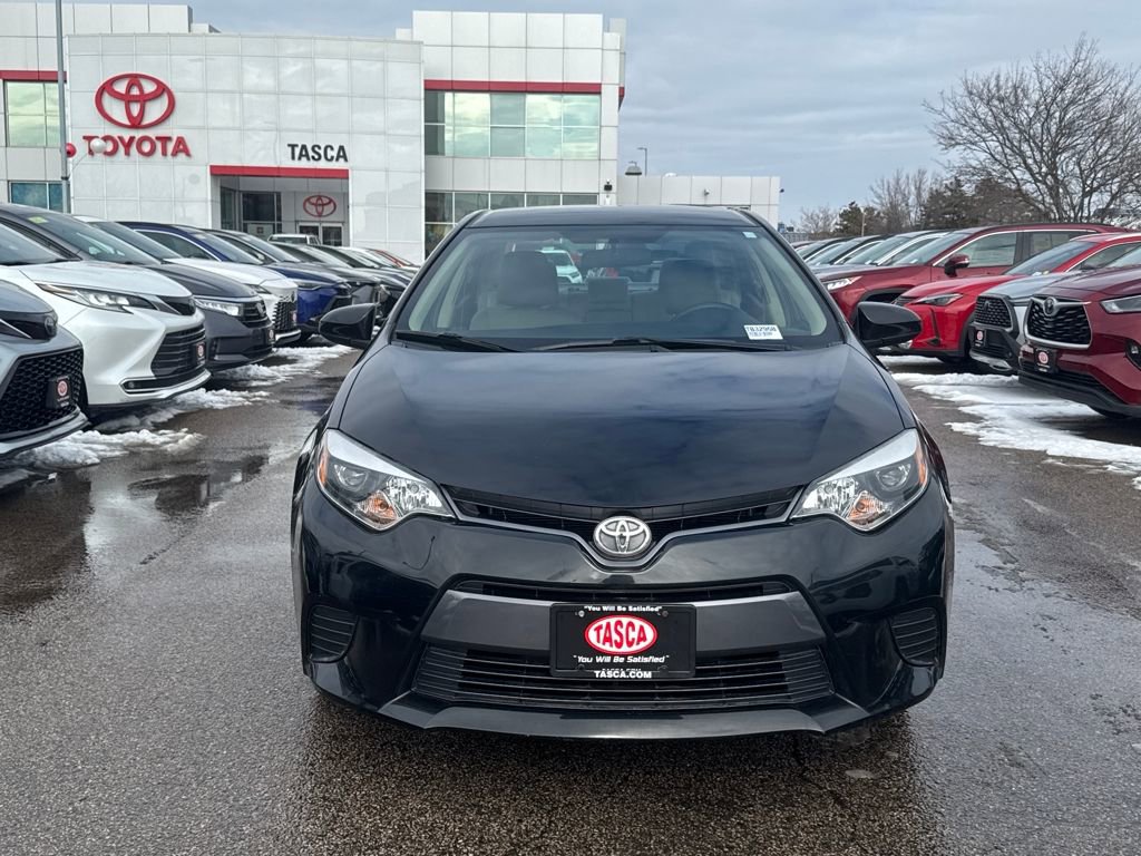 Used 2015 Toyota Corolla LE image 2